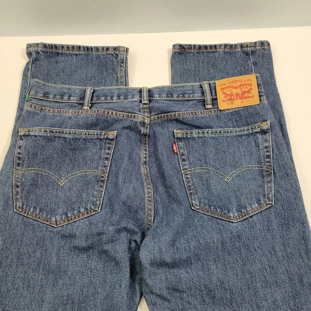 Levi's Men's 505 Jeans Straight Leg Medium Wash Size 38x34L 1623-0099